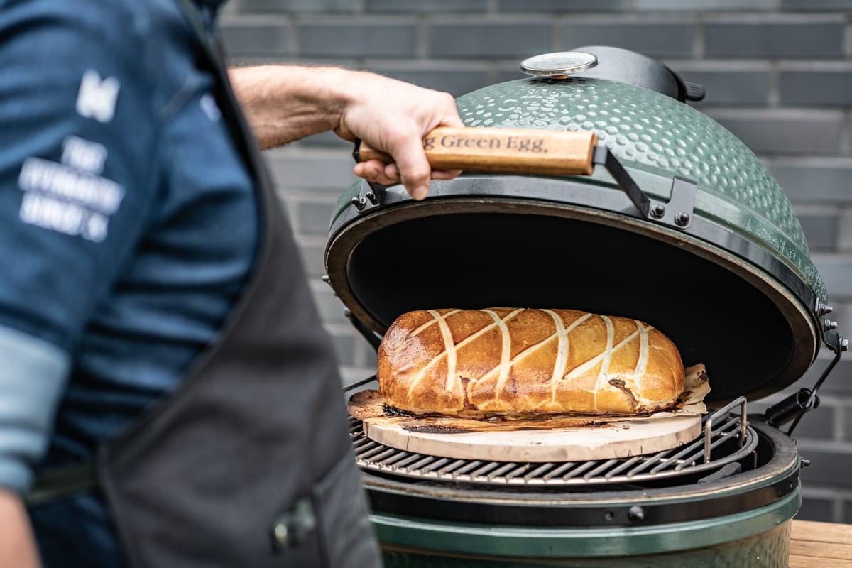 Webversion-Beef-Wellington-BigGreenEgg-2019M10-10.jpg
