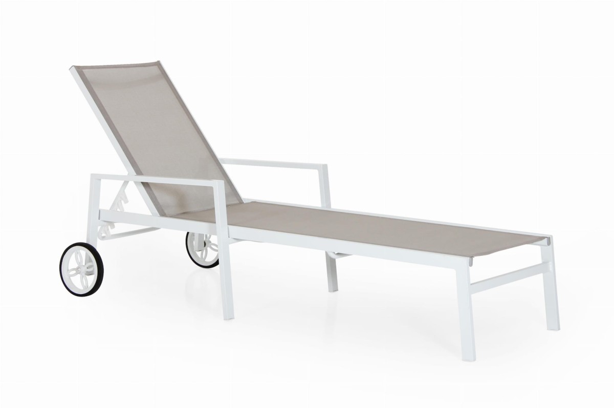 9586 4200-5-2_Leone_lounger press_9586.jpg