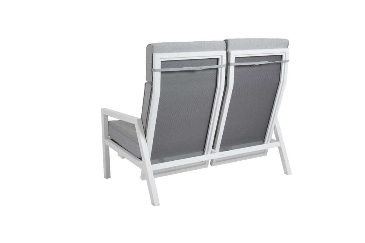 76679 4782-5-07_Belfort_2-seatersofa_Single screen_76679.jpg