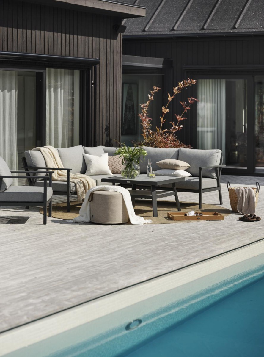 84024 Samvaro_lounge_Averio_Kotte_Giang screen_84024.jpg