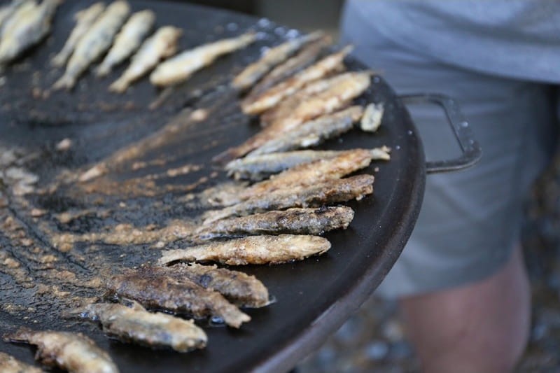 Patelnia z nóżkami na ognisko 58cm Muurikka