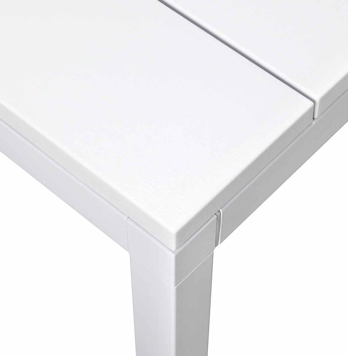 Nardi_tables_RIO210_details3_LR.jpg