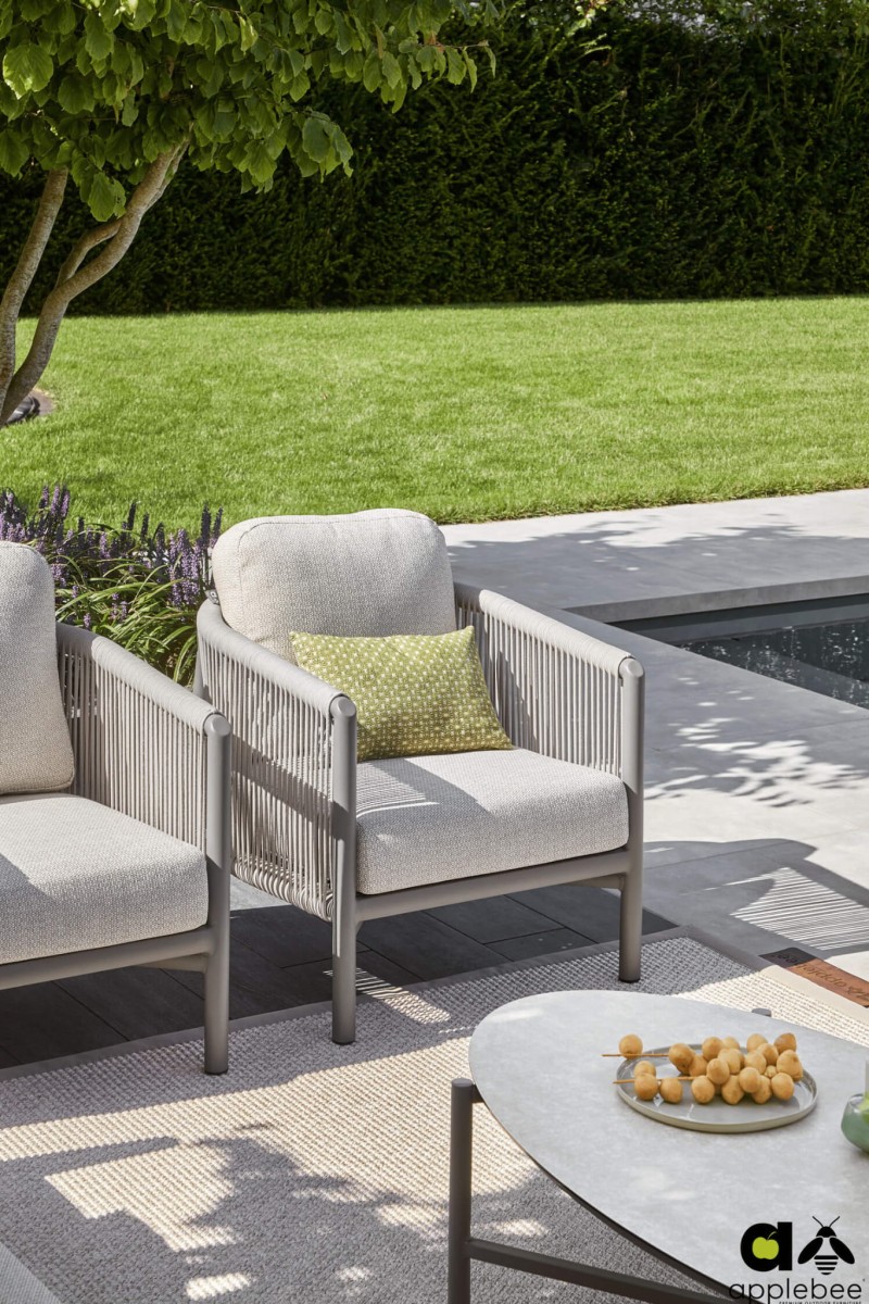 2024_Apple_Bee_Bora Bora_Lounge_Amb_LR-3.jpg