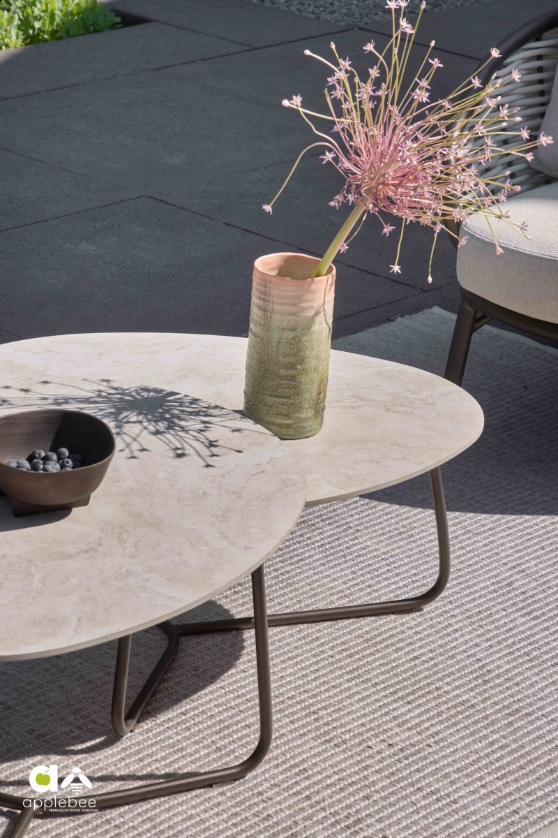 2026_Apple_Bee_Pine Key_Bronze_Amb_LRML-01.jpg