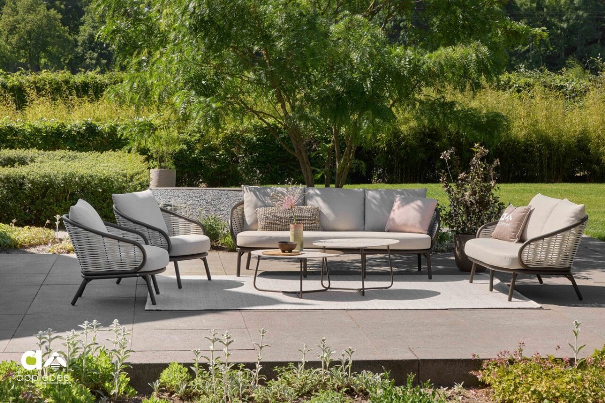 2026_Apple_Bee_Pine Key_Bronze_Amb_LRML-09.jpg