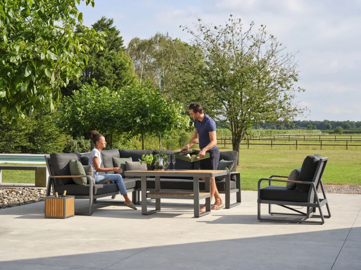 LIFESTYLE_MON-CORNER-LOUNGE-SET-LAV-BCO_L_3.webp