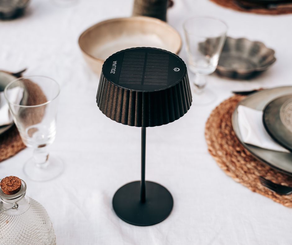 Solar Table Light Jyp Black-4-940x788-c.jpg