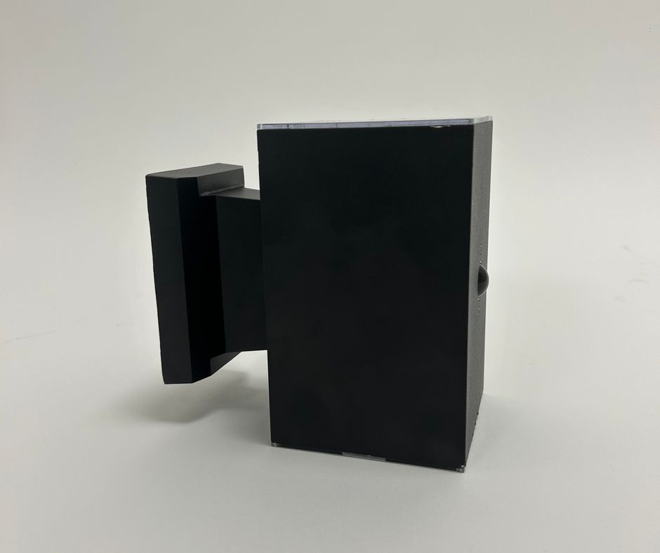 Solar Wall Light Willem Square-2-940x788-c.jpg