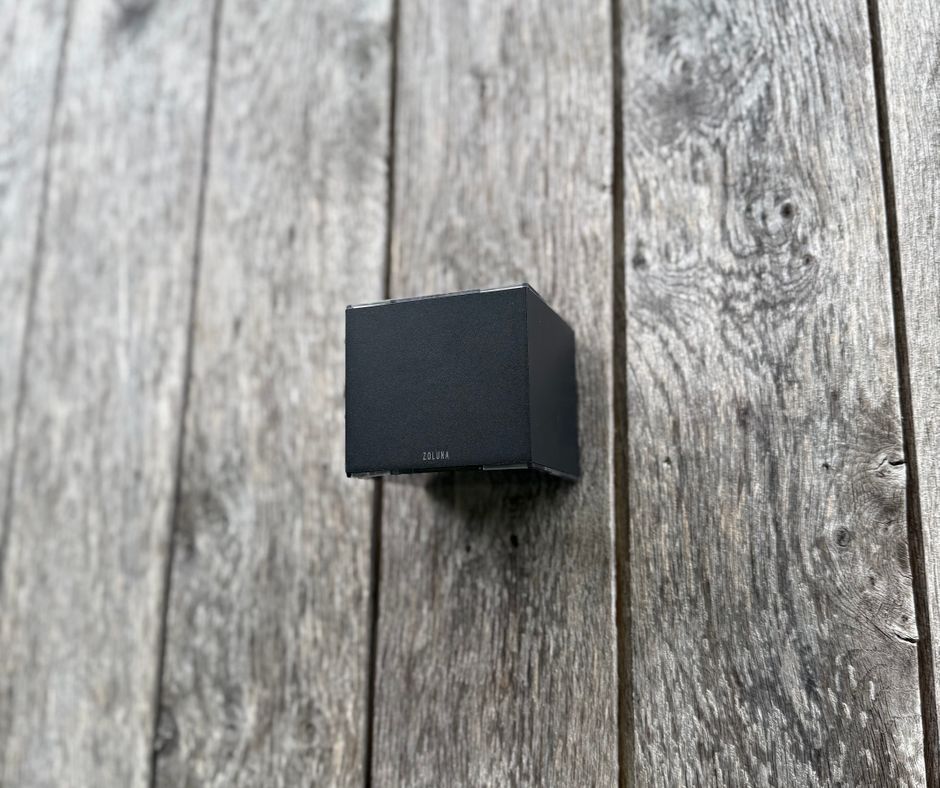 Solar Wall Light Marga Square-940x788-c.jpg