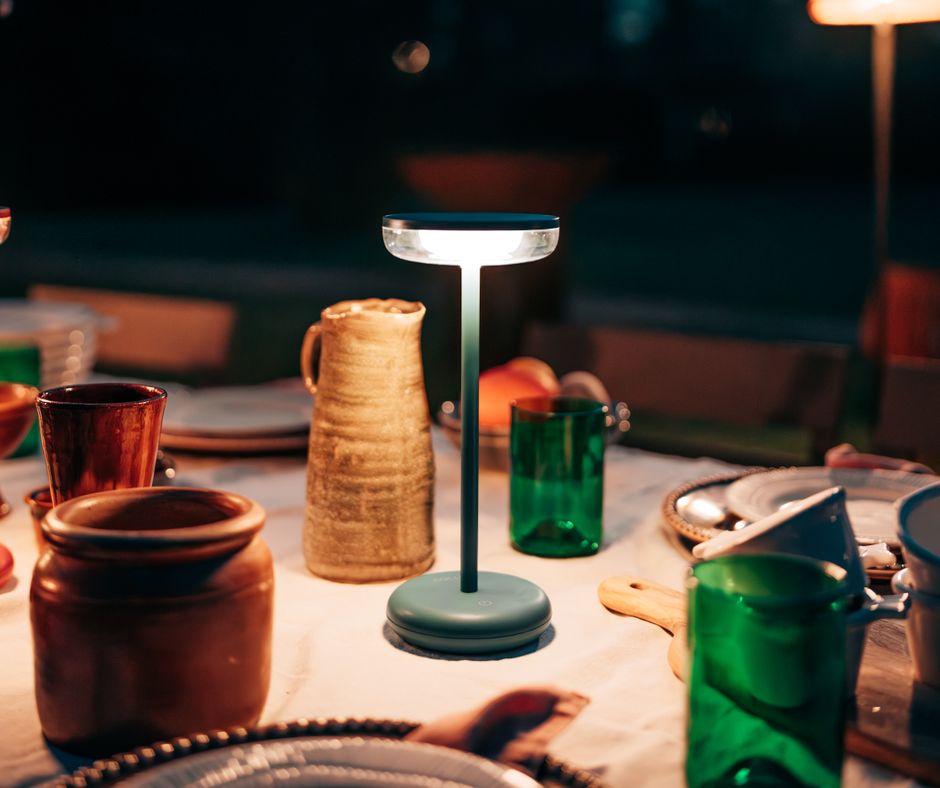 Solar Table Light Bobbie Fresh Green-940x788-c.jpg